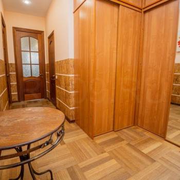 Сдается Многокомнатная квартира, 109 м²