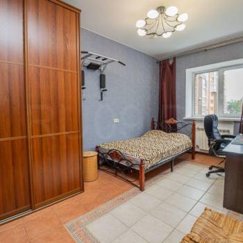 Сдается Многокомнатная квартира, 109 м²