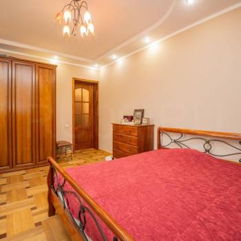 Сдается Многокомнатная квартира, 109 м²