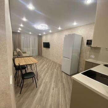 Сдается 1-комнатная квартира, 49 м²