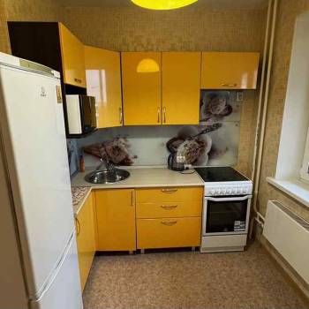 Сдается 1-комнатная квартира, 40 м²