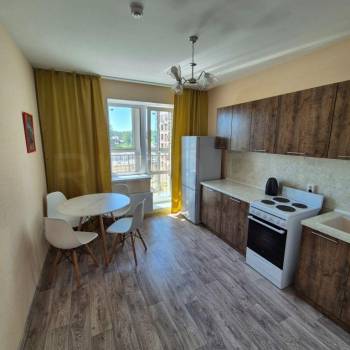 Сдается 1-комнатная квартира, 41 м²