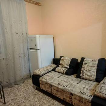 Продается 1-комнатная квартира, 42 м²
