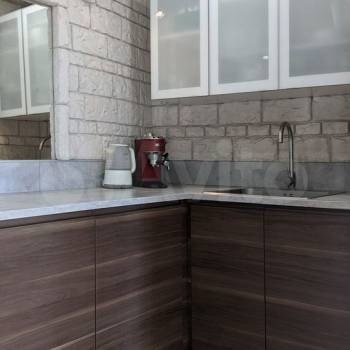 Продается Многокомнатная квартира, 100 м²