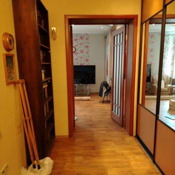 Продается 2-х комнатная квартира, 71,7 м²