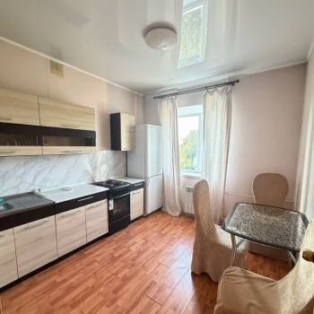 Сдается 1-комнатная квартира, 46 м²