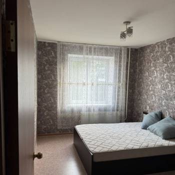 Сдается 2-х комнатная квартира, 65 м²