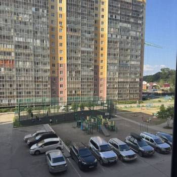 Сдается 2-х комнатная квартира, 65 м²