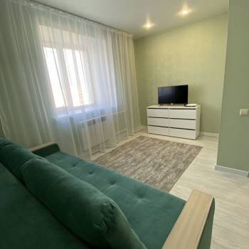 Сдается Многокомнатная квартира, 84 м²