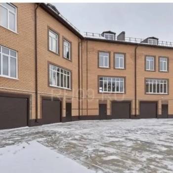 Продается Дом, 213 м²
