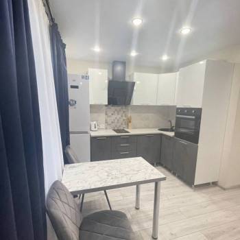 Сдается 1-комнатная квартира, 36 м²