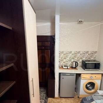 Продается 1-комнатная квартира, 12 м²