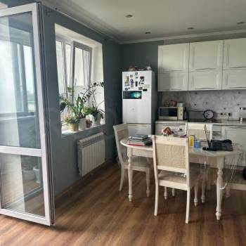 Продается 3-х комнатная квартира, 75 м²