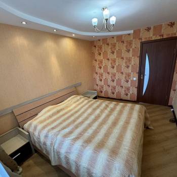 Сдается Многокомнатная квартира, 58 м²