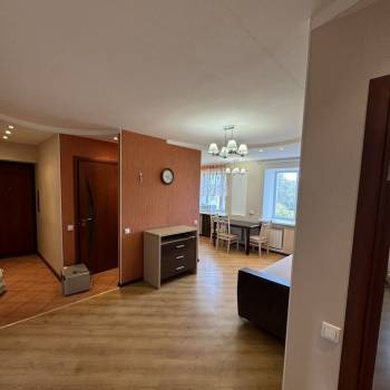 Сдается Многокомнатная квартира, 58 м²