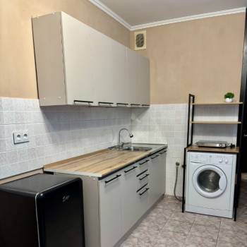 Сдается 1-комнатная квартира, 43 м²
