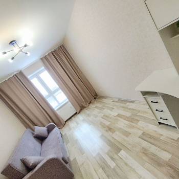 Сдается 1-комнатная квартира, 39 м²