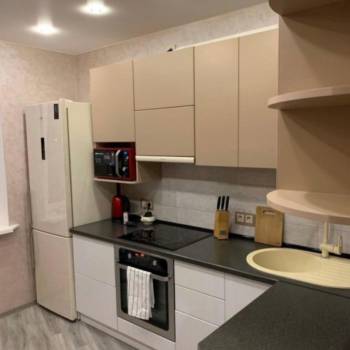 Сдается 2-х комнатная квартира, 55 м²