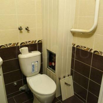 Продается 1-комнатная квартира, 42 м²