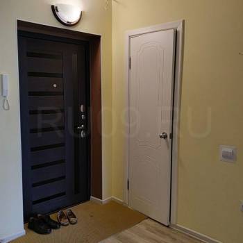 Продается 1-комнатная квартира, 42 м²