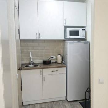 Продается 1-комнатная квартира, 16,2 м²