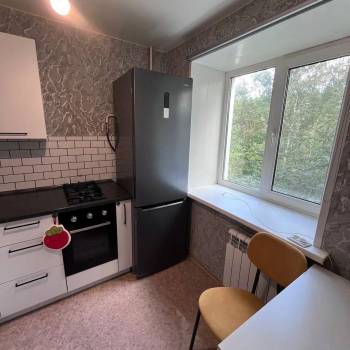 Сдается 1-комнатная квартира, 32 м²