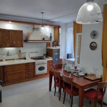 Сдается 2-х комнатная квартира, 64 м²