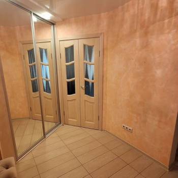 Продается 1-комнатная квартира, 45,8 м²
