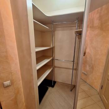 Продается 1-комнатная квартира, 45,8 м²