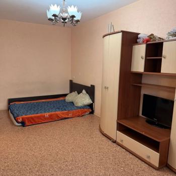Сдается 1-комнатная квартира, 37 м²