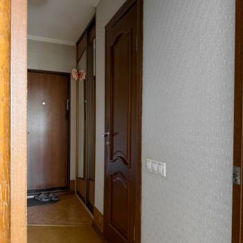Продается 1-комнатная квартира, 38 м²