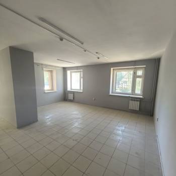 Сдается Нежилое помещение, 80 м²