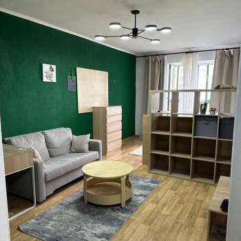 Сдается 1-комнатная квартира, 42 м²