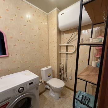 Сдается 1-комнатная квартира, 42 м²