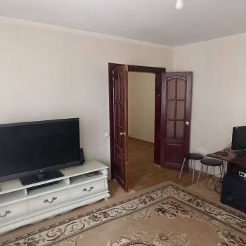 Продается 3-х комнатная квартира, 77 м²
