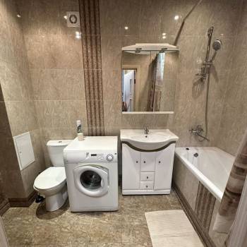 Сдается 1-комнатная квартира, 40 м²