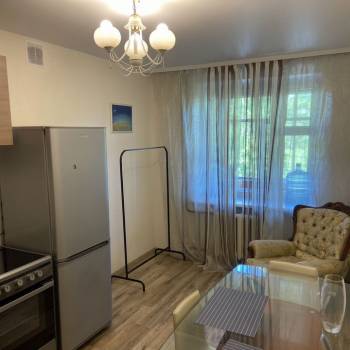 Сдается 1-комнатная квартира, 45 м²