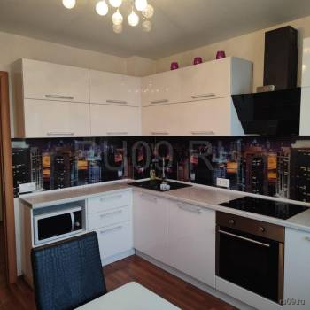 Сдается Многокомнатная квартира, 83 м²