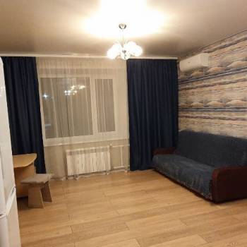 Продается 1-комнатная квартира, 47,3 м²
