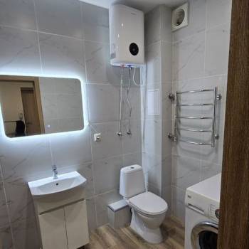 Продается 1-комнатная квартира, 47,3 м²
