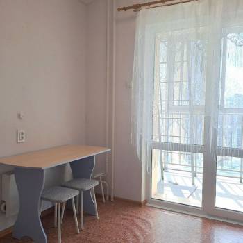 Сдается 1-комнатная квартира, 45 м²