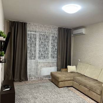 Сдается 1-комнатная квартира, 36 м²