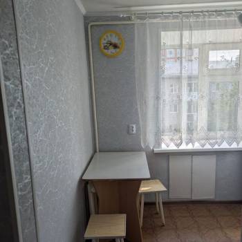 Продается 1-комнатная квартира, 29,7 м²
