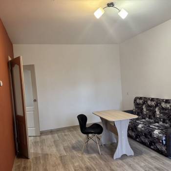 Сдается 2-х комнатная квартира, 64 м²