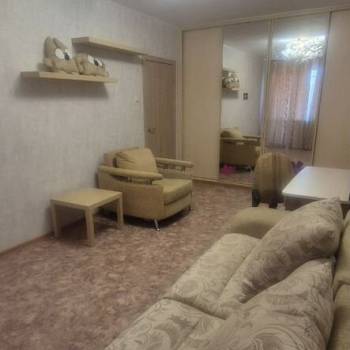 Сдается 1-комнатная квартира, 35 м²