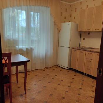 Сдается 1-комнатная квартира, 47 м²