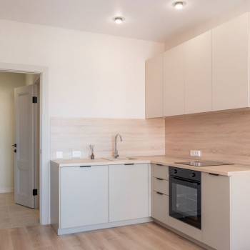 Продается 1-комнатная квартира, 35 м²