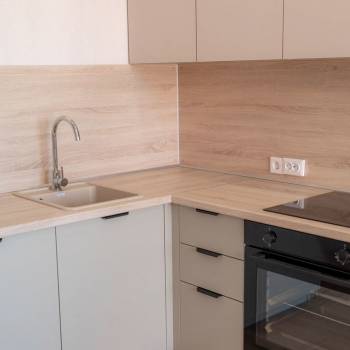 Продается 1-комнатная квартира, 35 м²