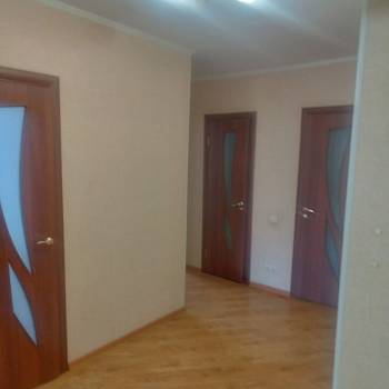 Сдается 2-х комнатная квартира, 75 м²