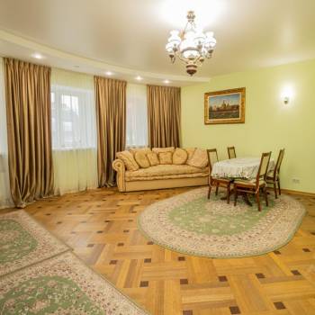 Сдается Многокомнатная квартира, 109,6 м²